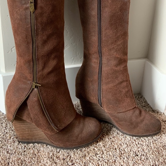 Fergie Shoes - Boots
